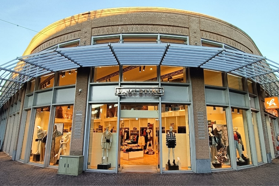 Store Image