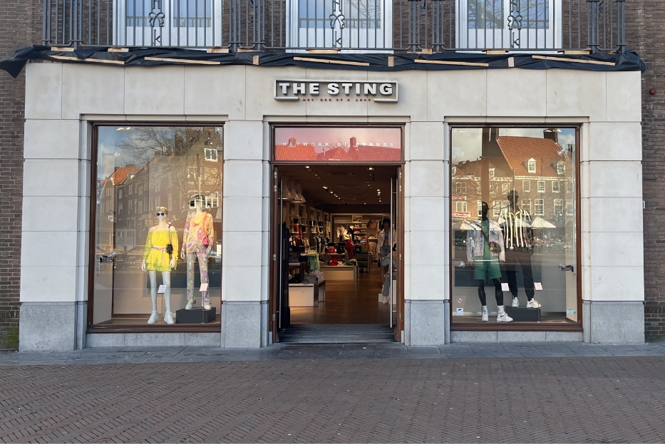 Store Image