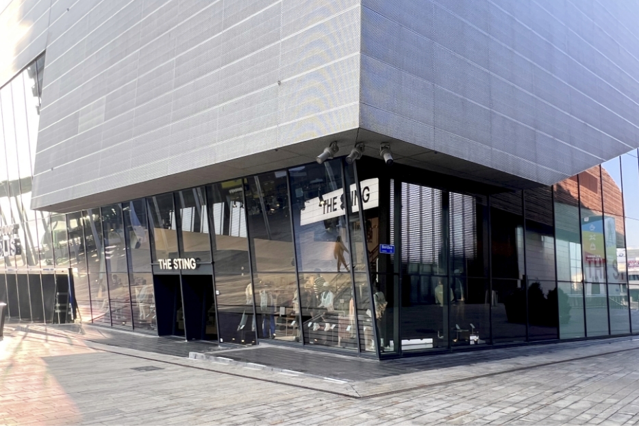 Store Image