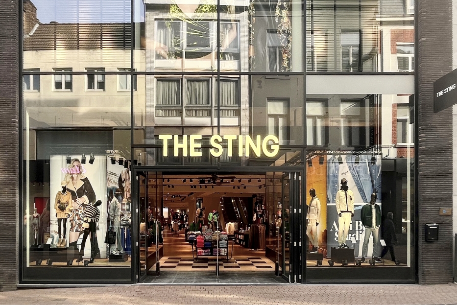 Store Image
