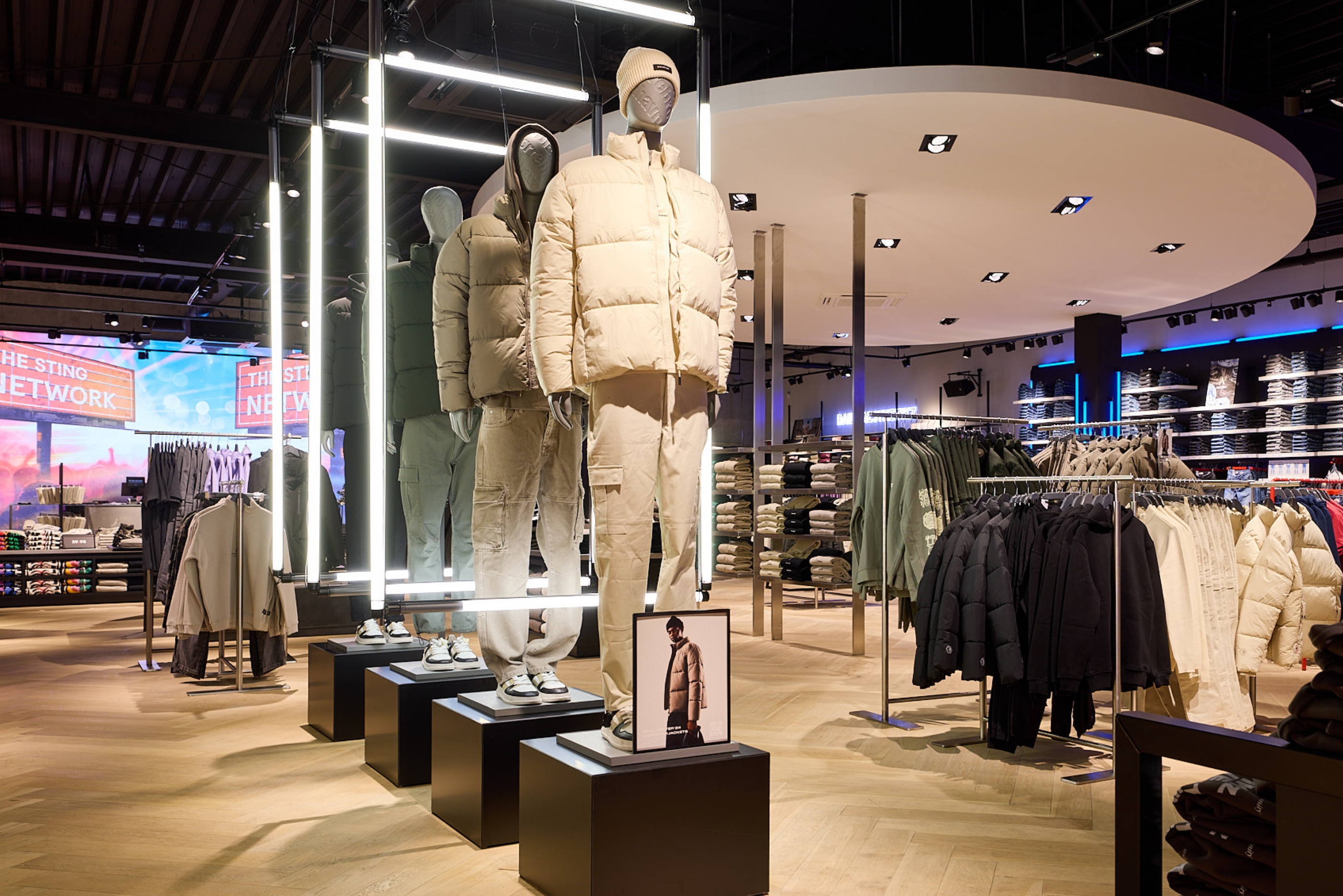 Store Image
