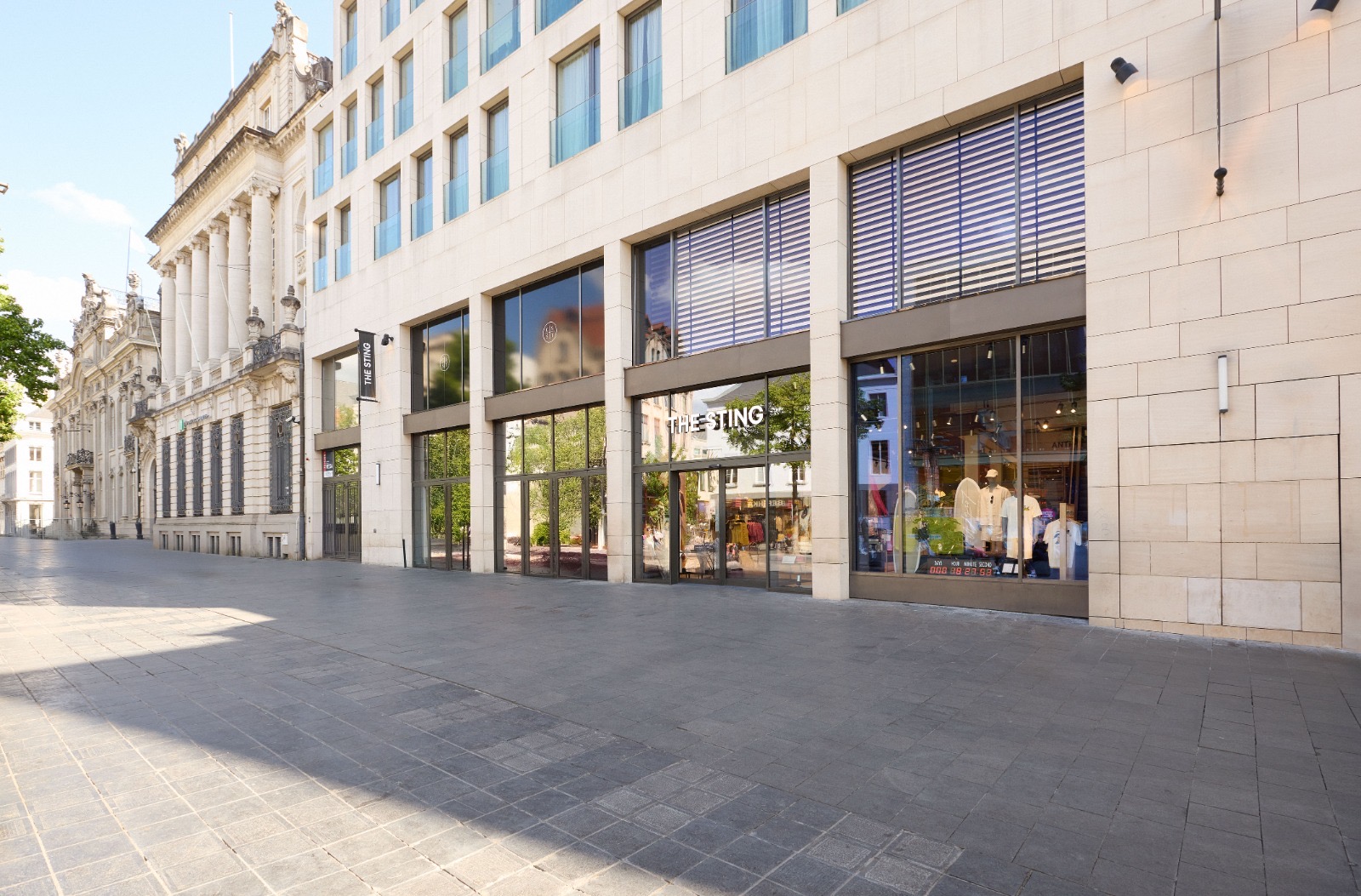 Store Image