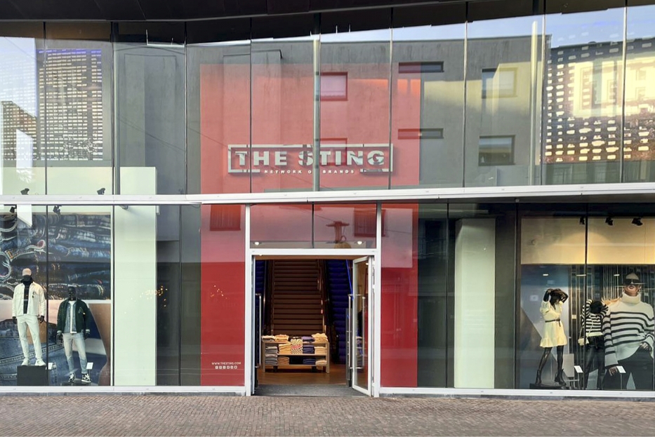 Store Image